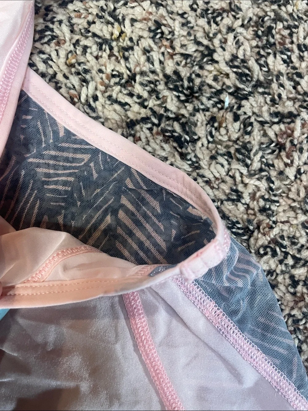 Lululemon Cool To Street Tank Blush Quartz / Banana Leaf Sheer EUC